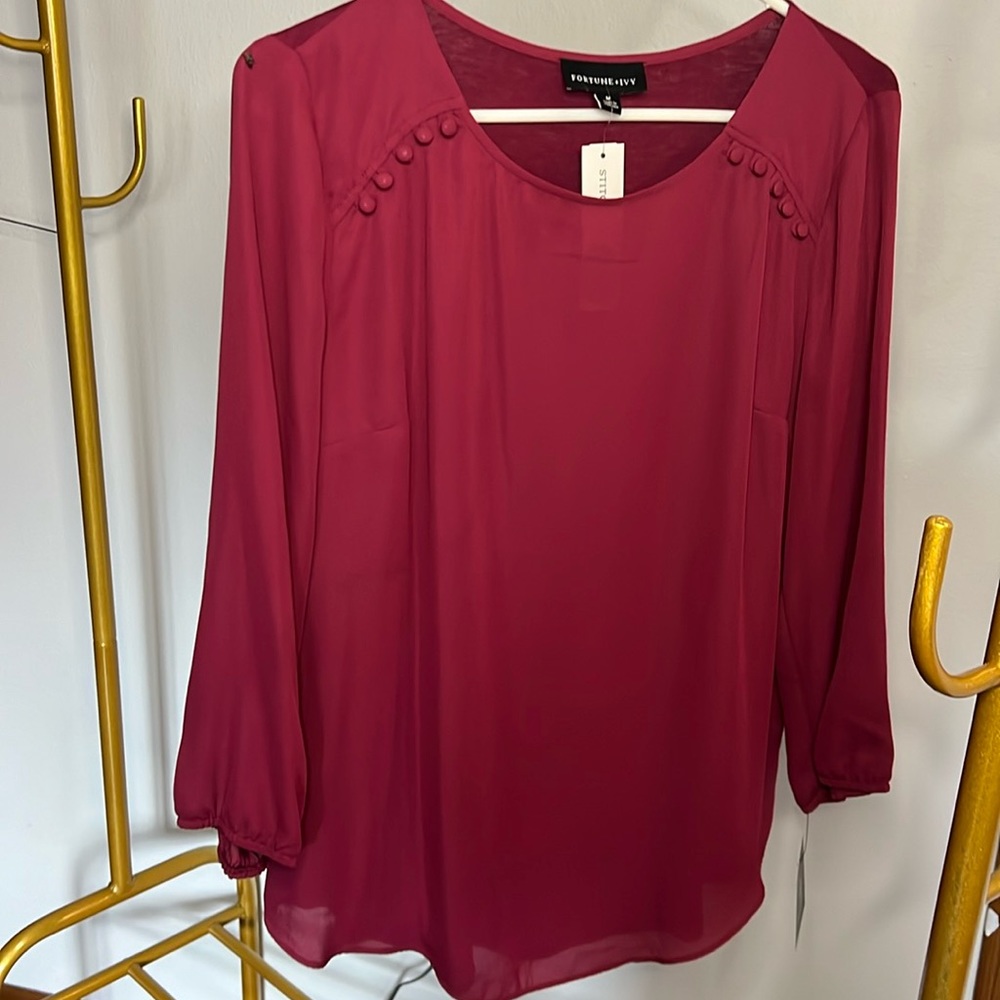 Fortune & Ivy medium